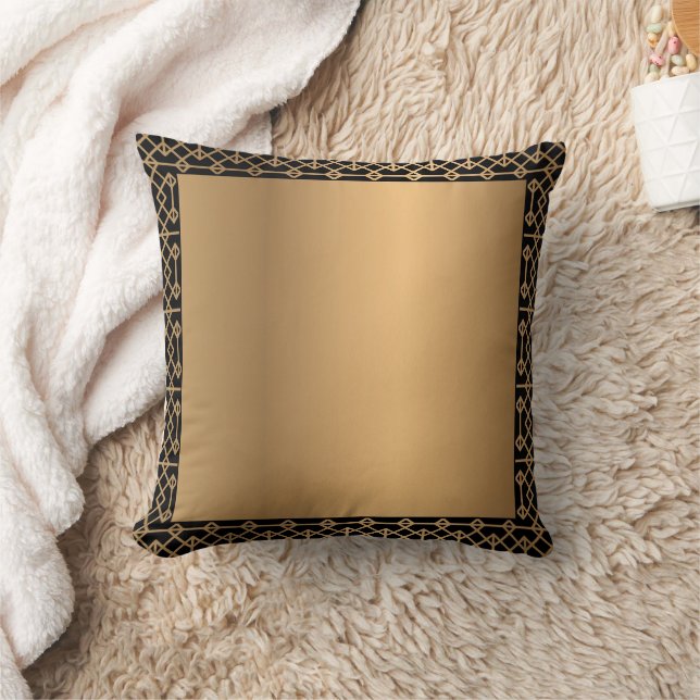 Coussin d'or avec manche noire (Couverture)