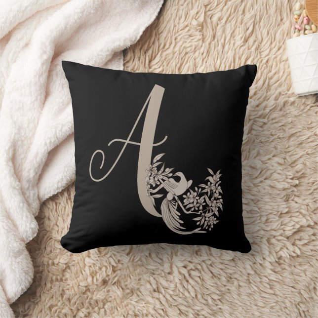 Coussin Dove Elegant Monogram Initial A  (Couverture)
