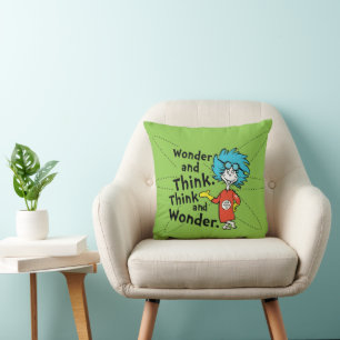 Coussin Dr Seuss   Merveilleuse et réfléchis. Pensez et ét