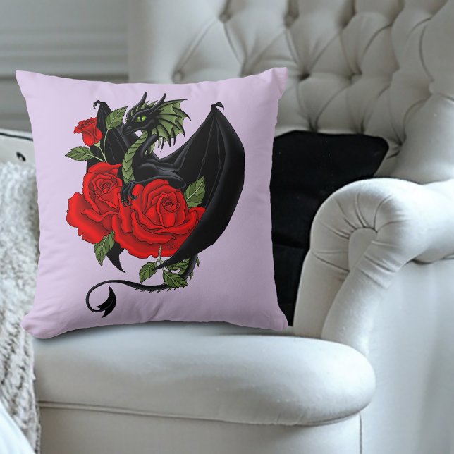 Coussin Dragon Noir Roses Rouges Lavande (Créateur téléchargé)