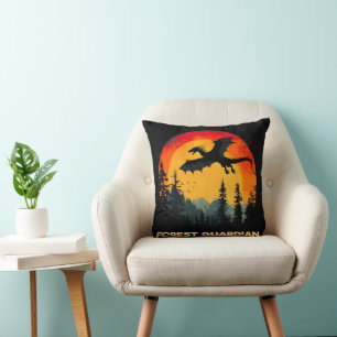 Coussin Dragon vintage de forêt de coucher de soleil