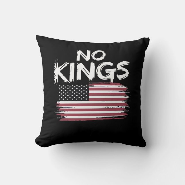 Coussin Drapeau Américain à l'Envers en Distresse No Kings (Recto)
