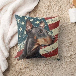 Coussin Drapeau américain Grunge Doberman Pinscher Chien