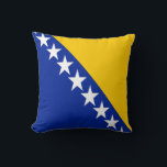 Coussin Drapeau de Bosnie-Herzégovine patriotique<br><div class="desc">Le drapeau national de la Bosnie-Herzégovine.</div>