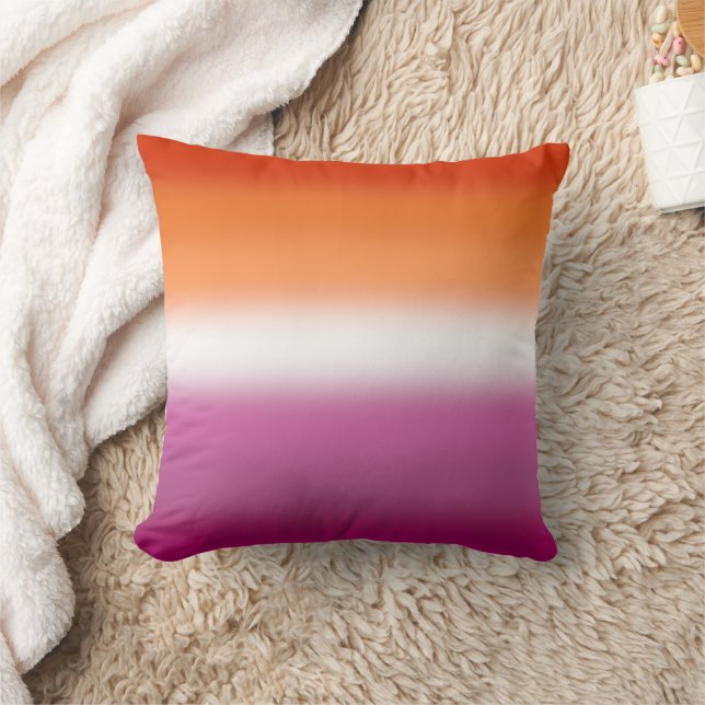 Coussin Drapeau de la fierté lesbienne à dégradé – Drapeau (Couverture)