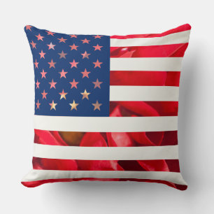 Coussin Drapeau modèle des États-Unis d'Amérique Red Roses