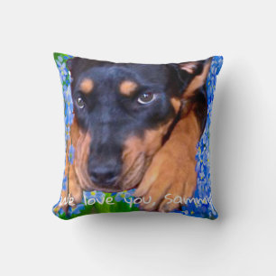 Coussin du mémorial Rottweiler à Hug