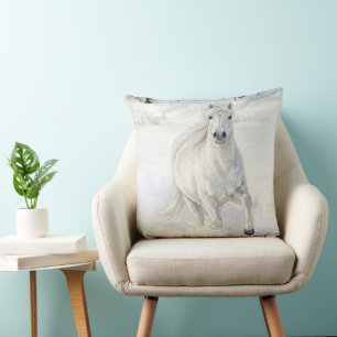 Coussin Dyfra le cheval islandais galopant dans la neige