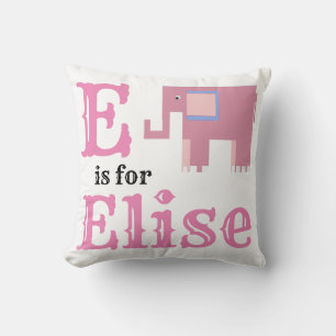 Coussin E est pour la petite fille Elise