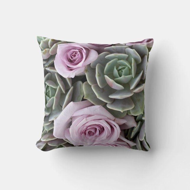 Coussin Echeverias et roses se reposent par Debra Lee (Recto)