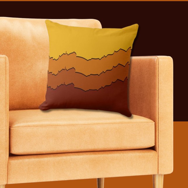 Coussin Écrasé chaud orange et noir irrégulier rayures (Yellow and Orange Pillow in Irregular Ripped Stripes Pattern)