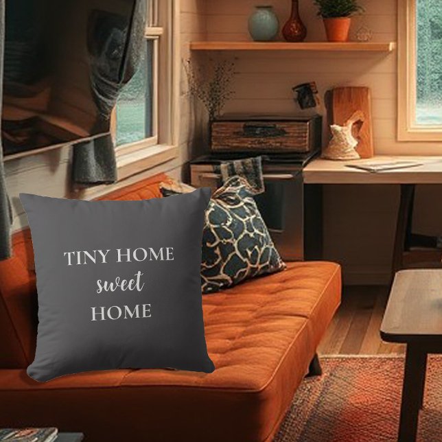 Coussin Écriture rustique petit home doux (Rustic tiny home sweet home script throw pillow.
You can add your own text to personalize.)