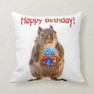 Coussin Écureuil de joyeux anniversaire avec le présent