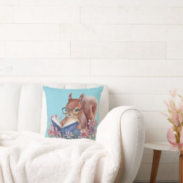 Coussin Écureuil Lit Un Livre, Niché Dans Des Fleurs
