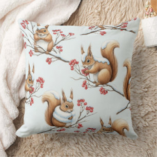 Coussin Écureuils d'hiver parmi les branches enneigées