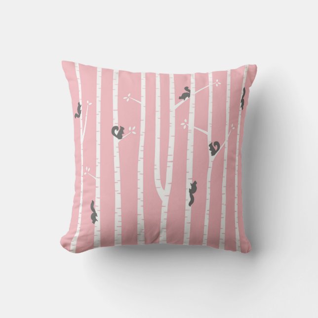 Coussin Écureuils gris Escalade bouleaux sur rose (Recto)