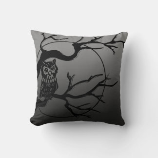 Coussin éffrayant Owl