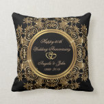 Coussin Elégant coeur d'or 50e anniversaire Mariage<br><div class="desc">Elégant tourbillons et coeurs floraux d'or.</div>