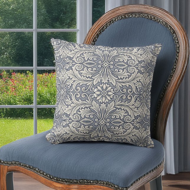 Coussin Élégant Damas Italianate en bleu ardoise et crème (Créateur téléchargé)