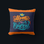 Coussin Elegant Design Typografy Maman Is My Queen<br><div class="desc">Elegant Mothers day Jetez l'oreiller avec un dicton mignon qui dit "Maman est ma reine" Typographie, Ce mignon oreiller à lancer est parfait pour votre maman pour la fête des mères et il peut être utilisé toute l'année! Un cadeau de fête des mères assez inhabituel... probablement différent de ce qu’elle...</div>