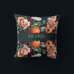 Coussin Élégant Floral Botanical Rustic M. & Mme Mariage<br><div class="desc">Superbe botanique fleurie profonde forêt vert rustique arrière - plan M. Et Mme mariage garde un coussin. Parfait pour une douche nuptiale ou un cadeau mariage.</div>