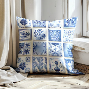 Coussin Élégant motif floral bleu Delft hollandais vintage