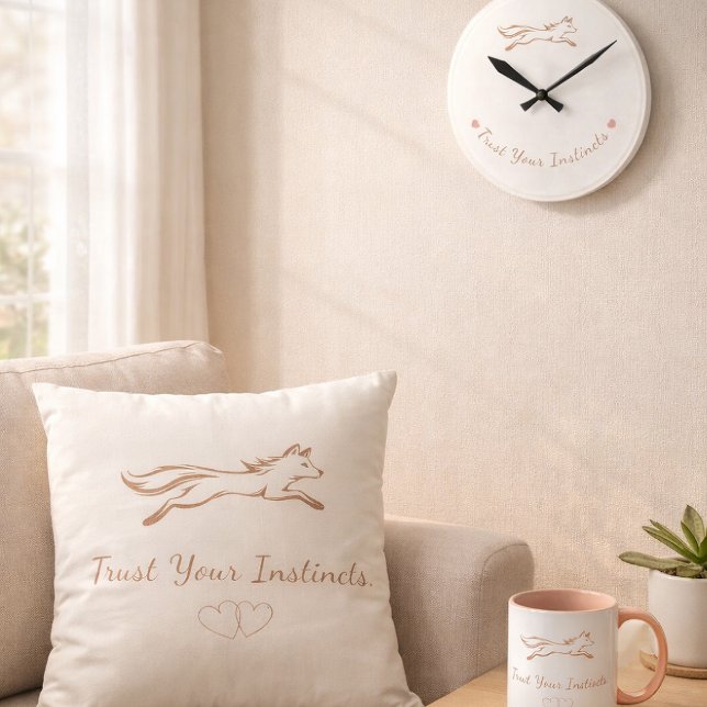 Coussin Elegant Running Fox "Trust Your Instincts" Minimal (Foxi Home Collection - Trust Your Instincts Minimalist Set)