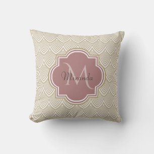 Coussin Élégant Tan Arched Scallops Mauve Monogramme Nom