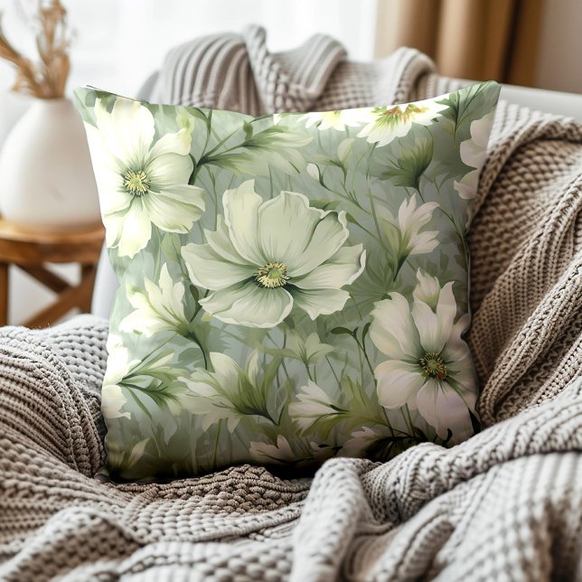 Coussin Elégante aquarelle verte Florale Feuille Botanique (Soft muted green and white vintage floral decorator pillow)