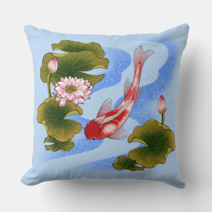 Coussin Élégante carpe de koi dans un étang de lotus