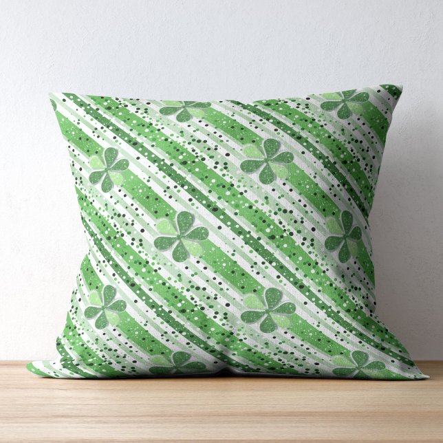 Coussin Élégantes rayures vertes et blanches Shamrock Pail (Créateur téléchargé)
