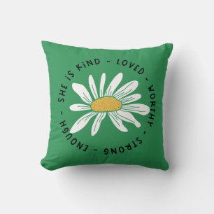 Coussin Elle est amoureuse et mérite une citation assez fo