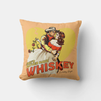 Coussin "Elle Préférerait Avoir Du Whiskey" Mignonne Pinup