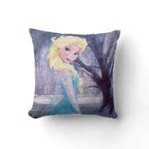 Elsa| Profil latéral debout