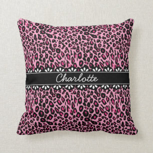 Coussin Empreinte de léopard rose et dentelle tendance