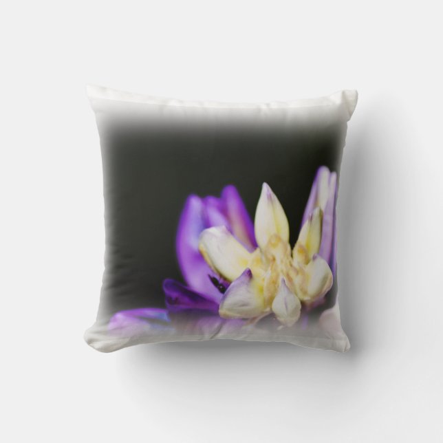 Coussin En amour avec bord blanc Lupine (Recto)