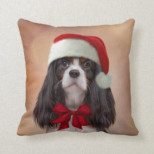 Coussin Épagneul cavalier du Roi Charles dans le casquett