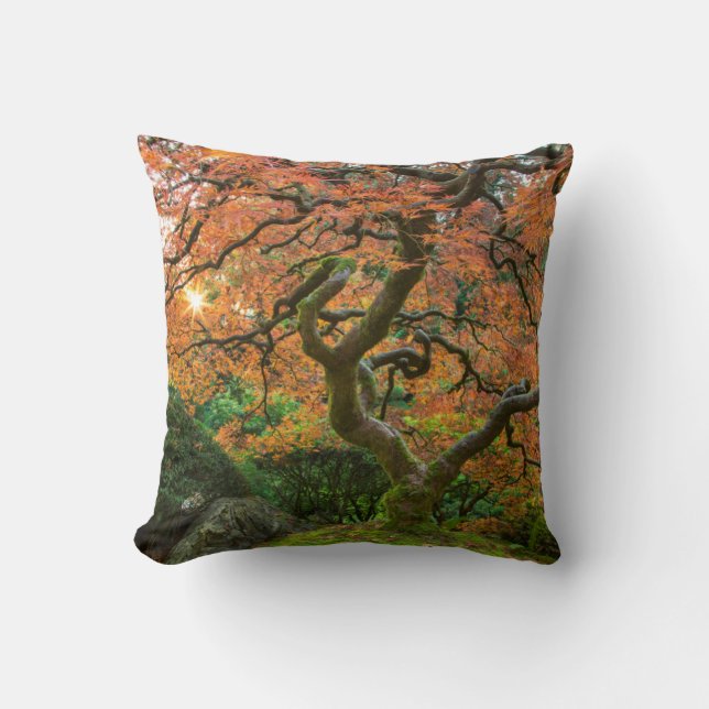 Coussin Érable aux jardins japonais en automne (Recto)