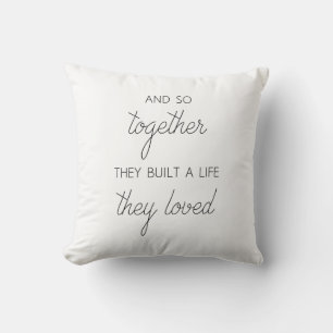 Coussin Et Donc Ensemble Ils Ont Construit Une Vie Qu'Ils