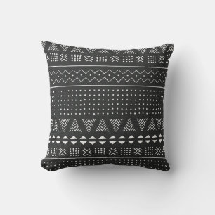Coussin Ethnie tribale : motif noir blanc.