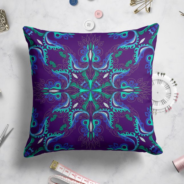 Coussin étoile en fleurs célestes en violet (Créateur téléchargé)