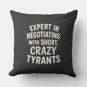 Coussin Expert en négociation avec des tyrans courts et fo