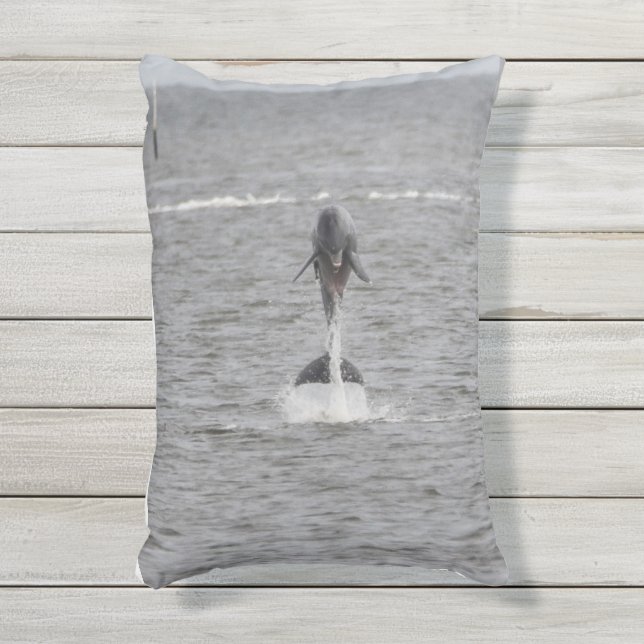Coussin extérieur avec dauphins sautant (Devant (Vertical))