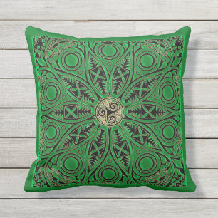 Coussin extérieur de Triskele de mandala celtique