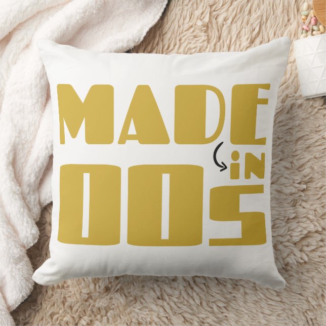 Coussin Fabriqué dans les années 00 (Couverture)