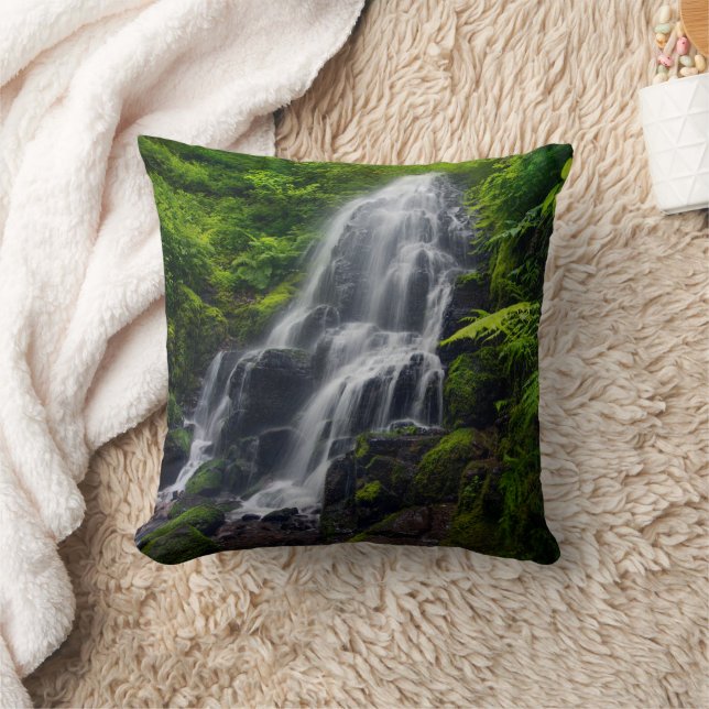 Coussin Fairy Falls | Gorge de la rivière Colombia Oregon. (Couverture)