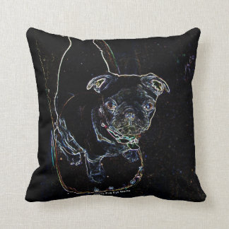 Coussin faisant de la planche à roulettes de