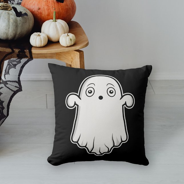 Coussin Fantôme De Cartoon Peur Halloween Noir Et Blanc (Cute design for the Halloween season.)