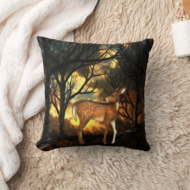 Coussin Fawn, Young Deer of the Forest (Couverture)