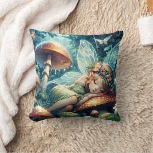 Coussin Fée éthérée dormant sur un champignon